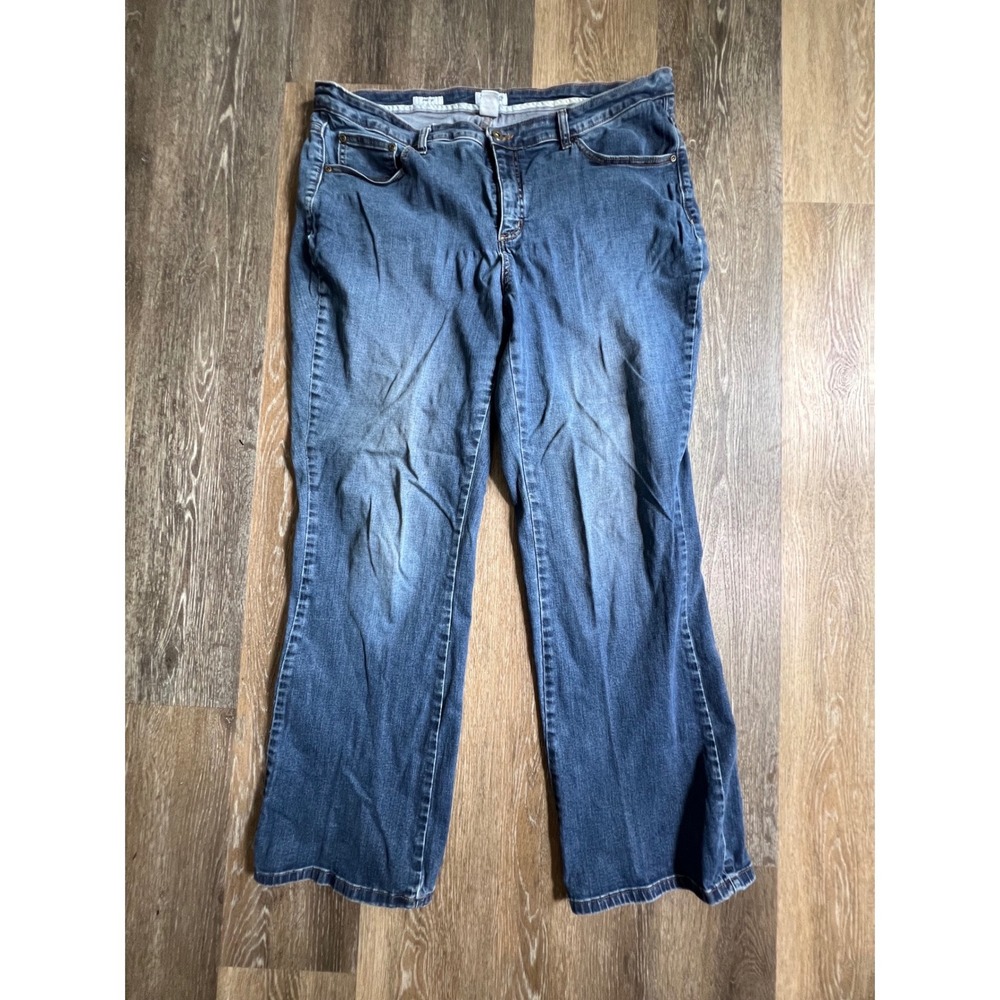 St.‎ John's Bay Bootcut Jeans Women 20W Blue Medium Wash Denim Stretch 2589